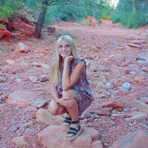 Meet your Posher, Hannah